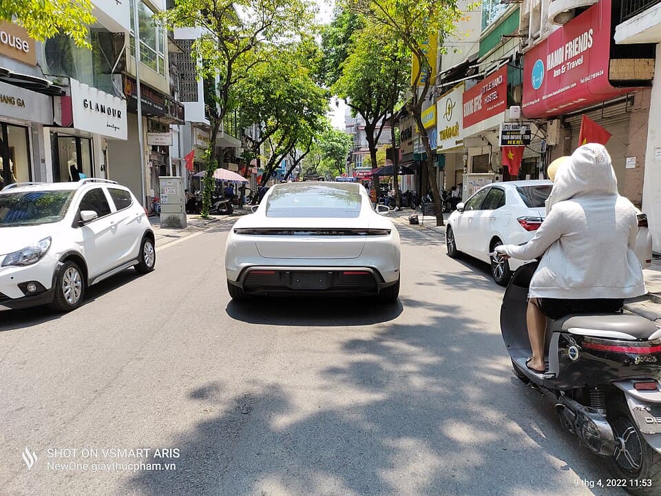 Porsche Taycan — representative Porsche EV/PHEV for diagnostic code coverage
